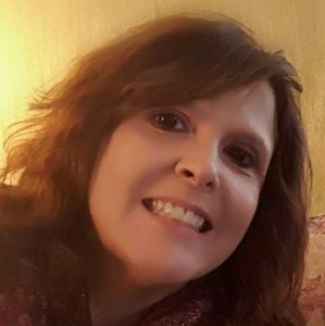 Meet your Posher, Brenda